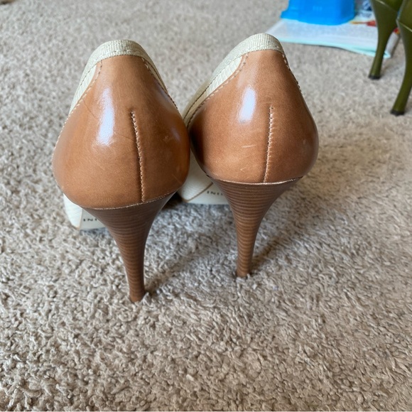 Gianni Bini Cream Peep Toe Pumps - Picture 7 of 11